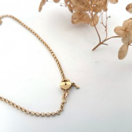 Romantiskt halsband 18k second hand