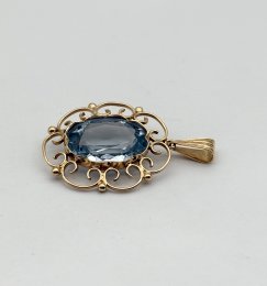 Vintage hängsmycke 18k guld ljusblå sten 1952