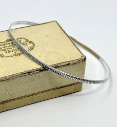 Second hand smal armring äkta silver