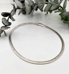 Second hand halsband äkta silver