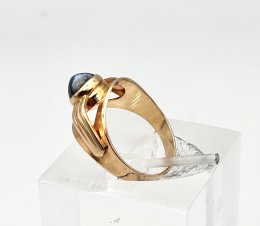Vintage ring 18k guld ljusblå sten
