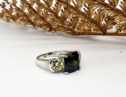 Vintage ring äkta silver gröna stenar