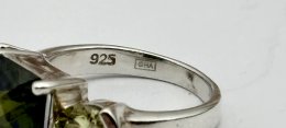 Vintage ring äkta silver gröna stenar