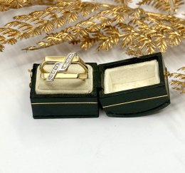 Second hand ring 18k guld diamater 0,16ct