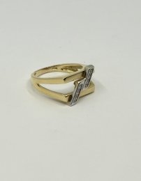 Second hand ring 18k guld diamater 0,16ct