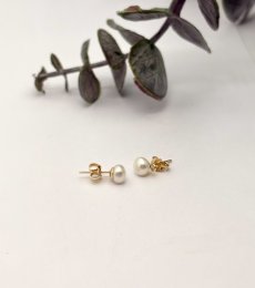 Second hand örhängen 18k guld pärlor diamanter