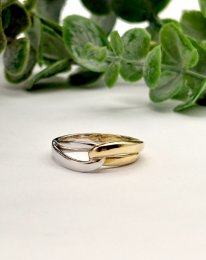 Second hand ring 18k rött och vitt guld strl 17