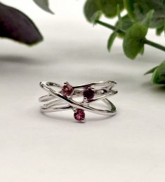 Second hand ring 18k vitguld turmalin