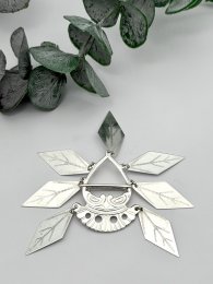 Vintage dräktsmycke äkta silver