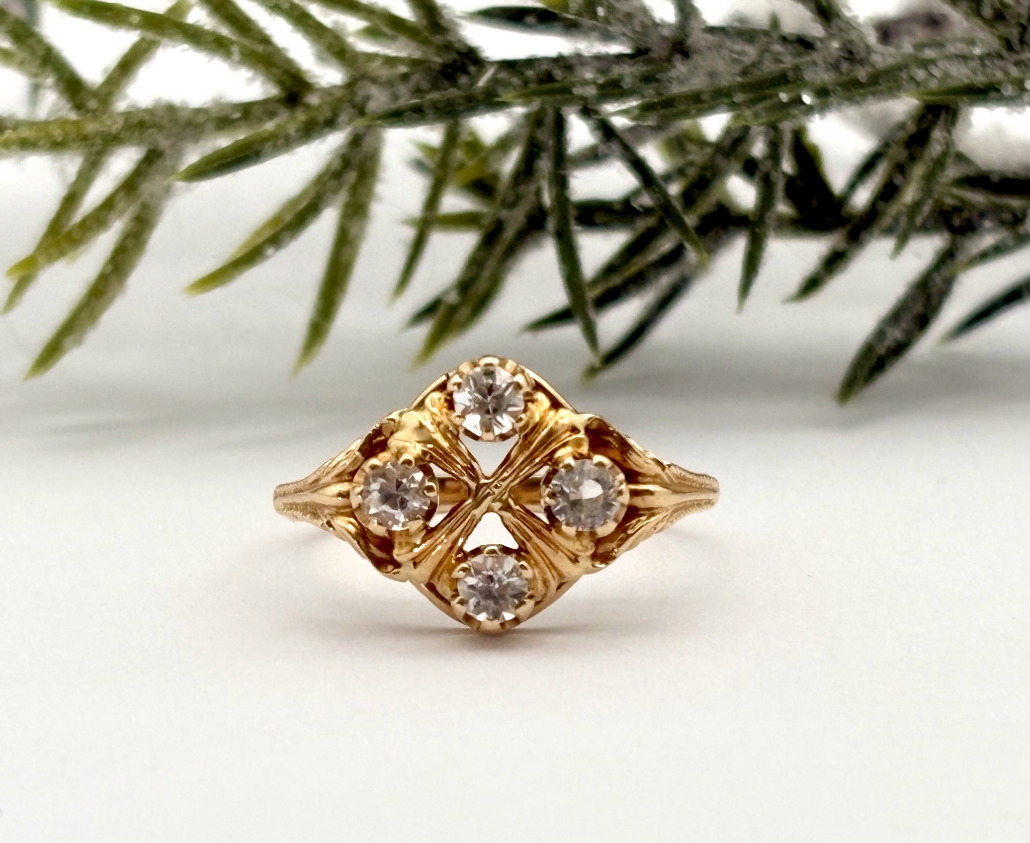 Vintage ring 18k guld cubic zirconia 1949